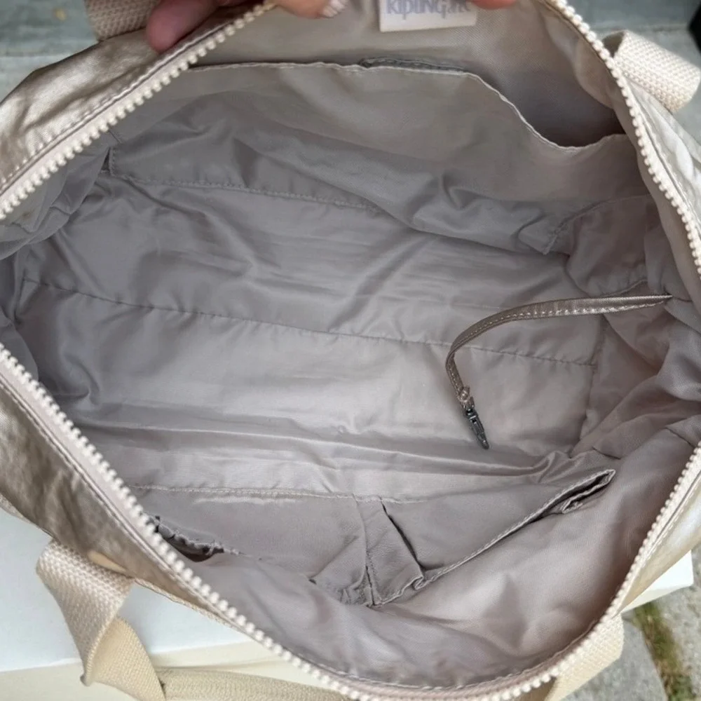 Kipling Cyrene Front Pocket Satchel‎ in Champagne